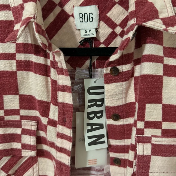 New BDG Caleb Crop Flannel Shirt - Picture 2 of 8